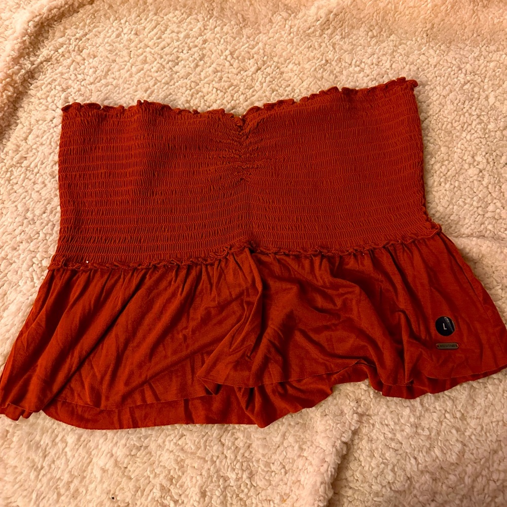 Hollister crop top 🤎